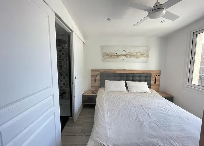 Charmante Villa Avec Piscine Dans Les Canaux